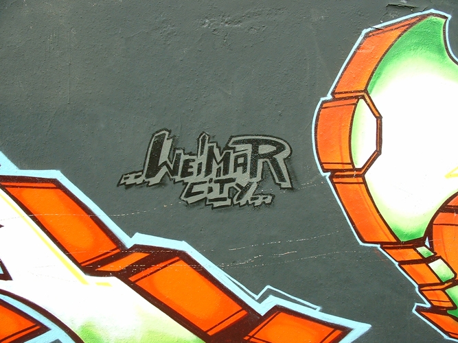 2005 49